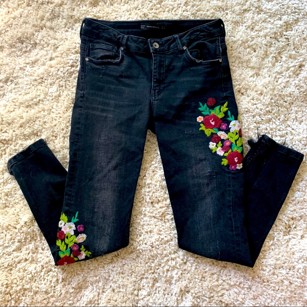 Zara Trafaluc Black Floral Jeans 6